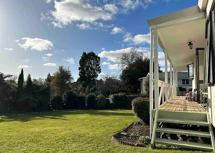 Family Perfect, Arcade, Bikes, Secure Yard Holiday home