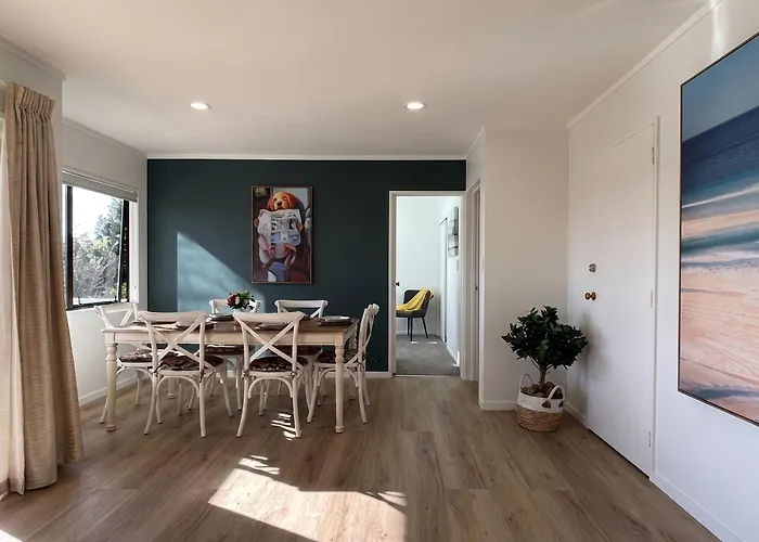 Family Perfect, Arcade, Bikes, Secure Yard Holiday home